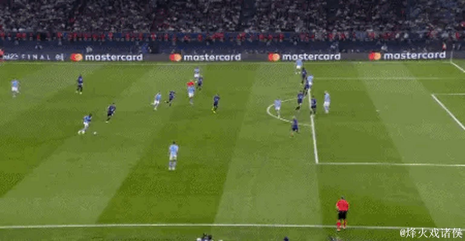 克星，罗德里戈欧冠对曼城打入5球，比对阵其他